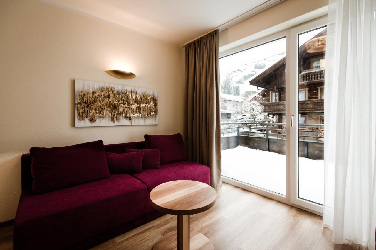 Aparthotel Dorfplatzl Garni Tux Exterior photo