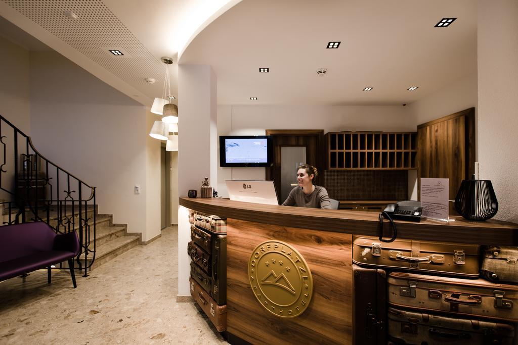 Aparthotel Dorfplatzl Garni Tux Exterior photo